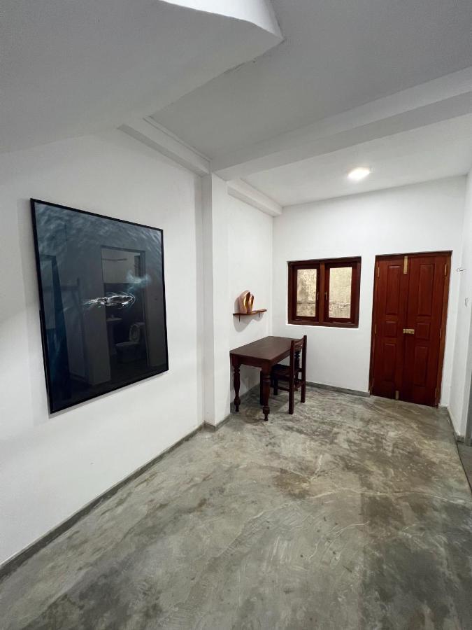 Komox Gedara Galle Luaran gambar